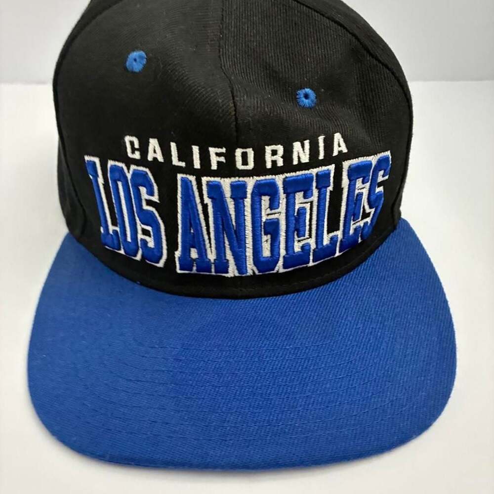 Vintage Los Angeles California Two Tone Snapback Hat Black Royal Blue